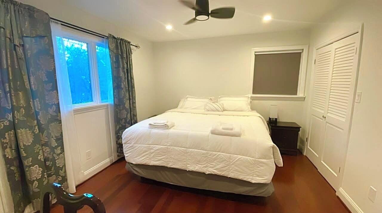 Photo of Bedroom in Wheaton-Glenmont