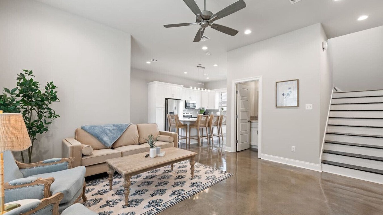 Photo of Livingroom in Youngsville