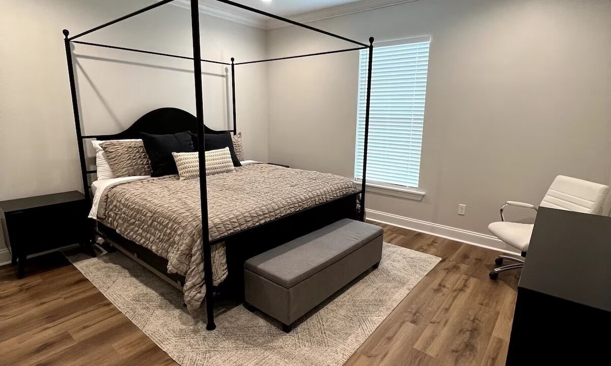 Photo of Bedroom in Broussard