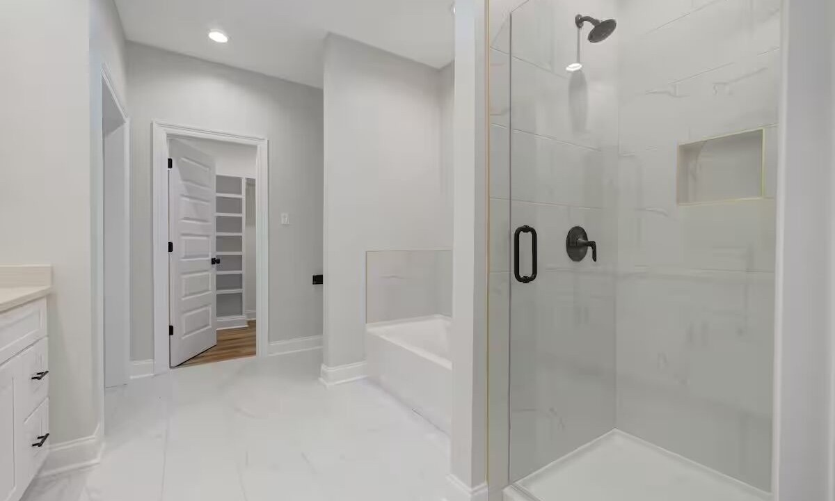 Photo of Bathroom in Broussard
