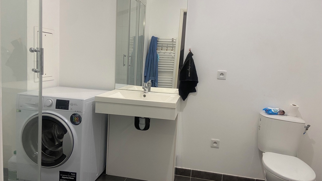 Photo of Bathroom in Goussainville