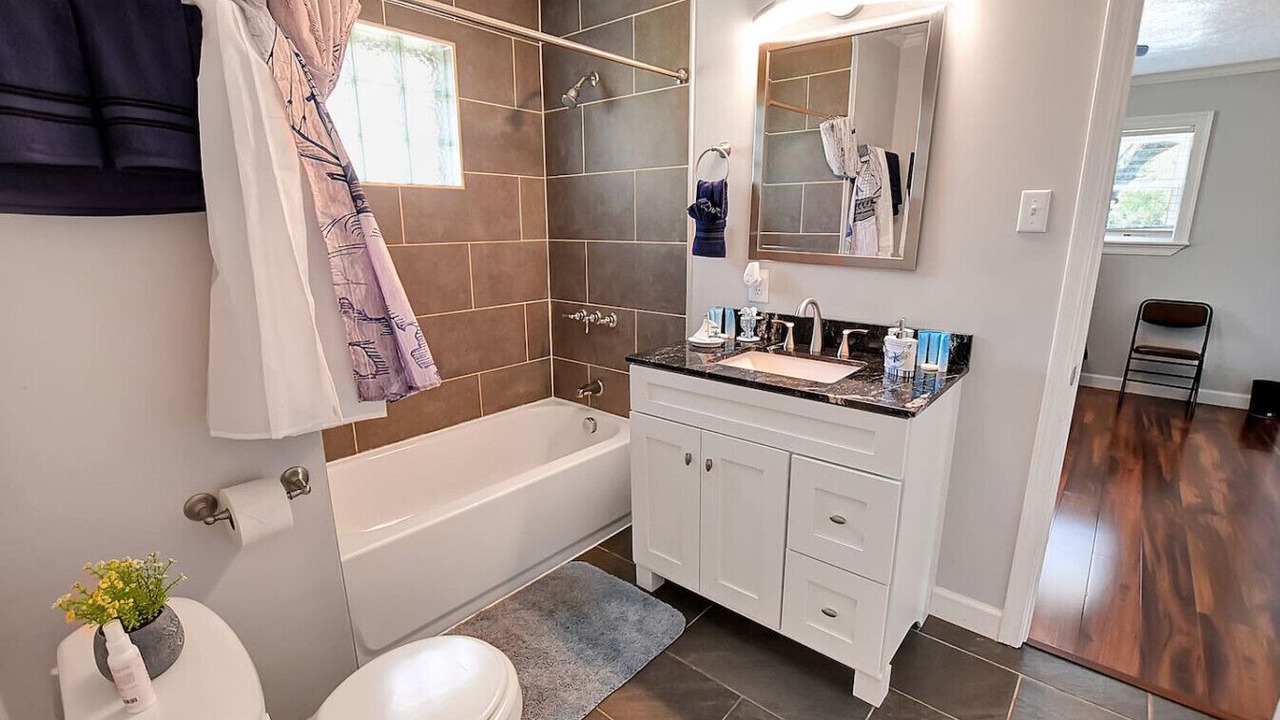 Photo of Bathroom in Kreole