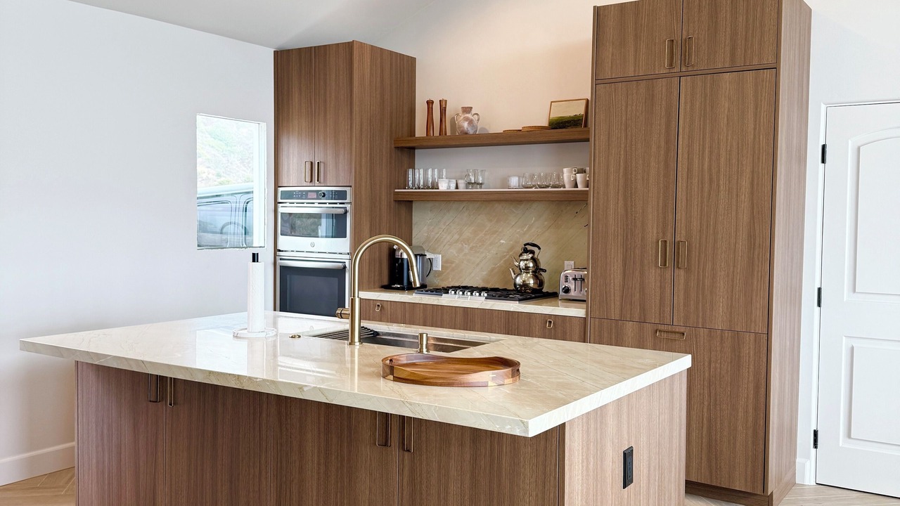 Photo of Kitchen in Faria Beach