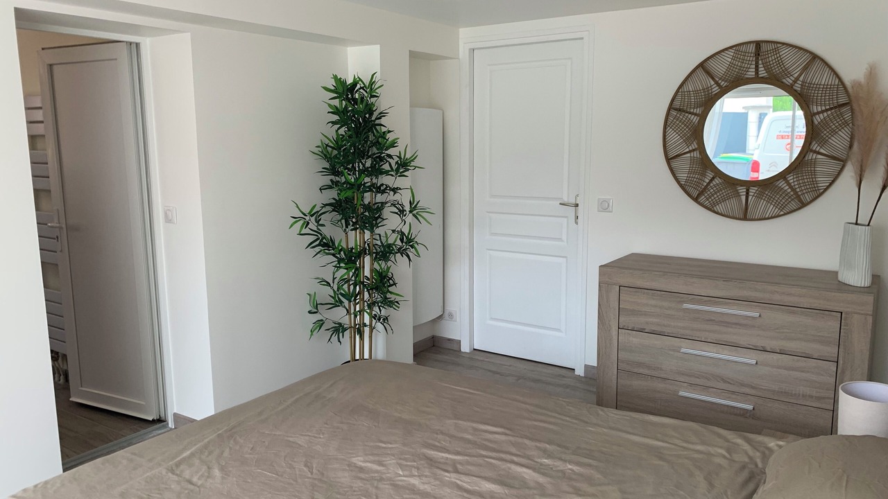 Photo of Bedroom in Le Mesnil-Amelot