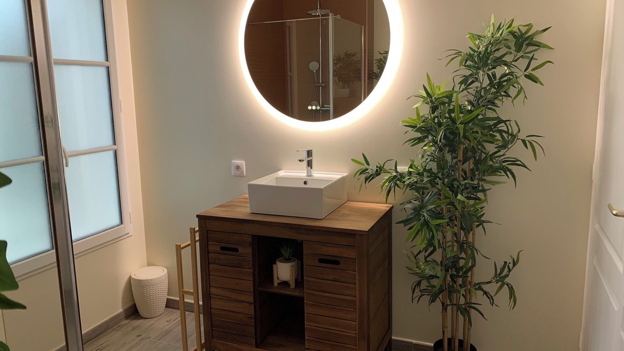 Photo of Bathroom in Le Mesnil-Amelot