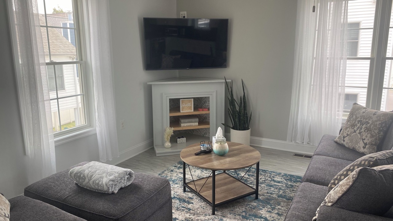 Photo of Livingroom in Solomons