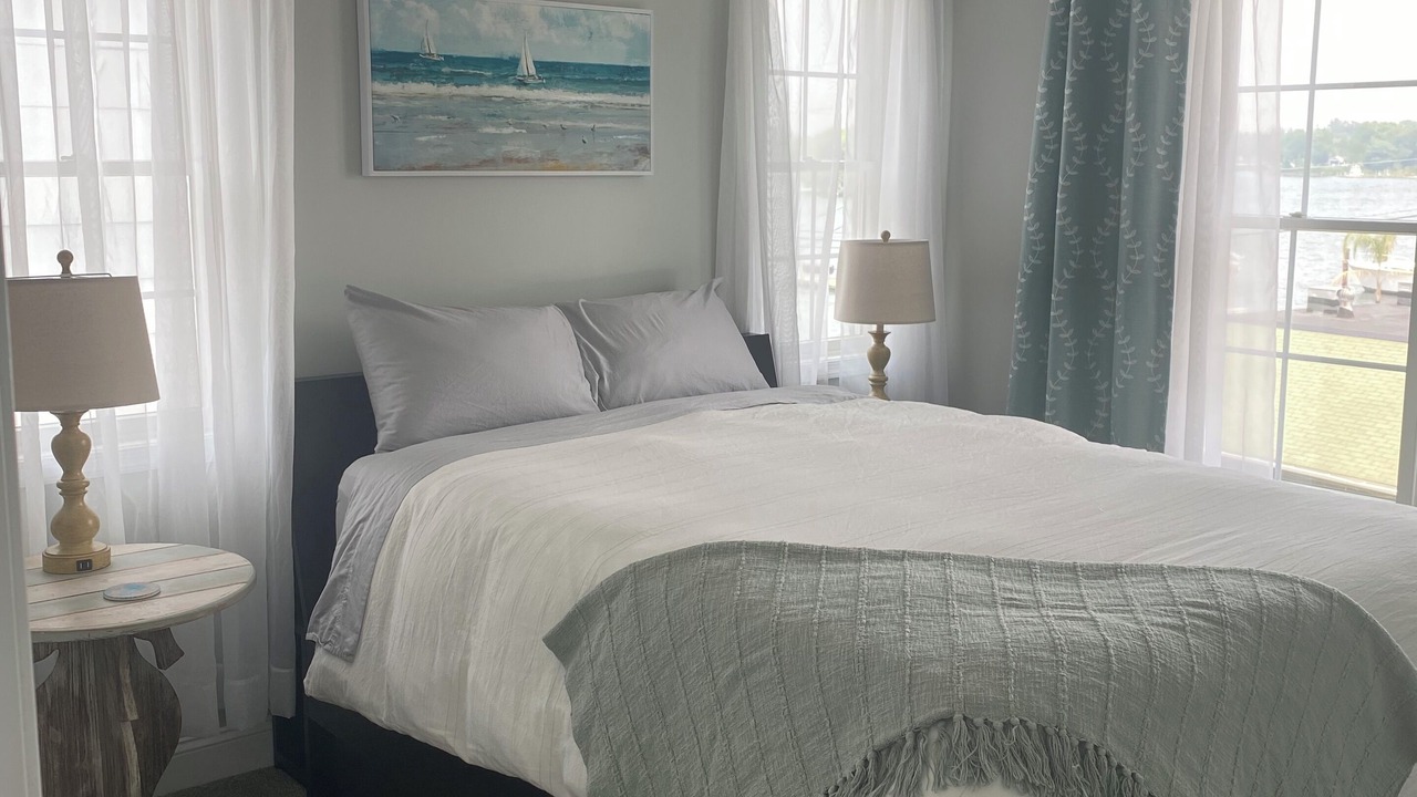 Photo of Bedroom in Solomons