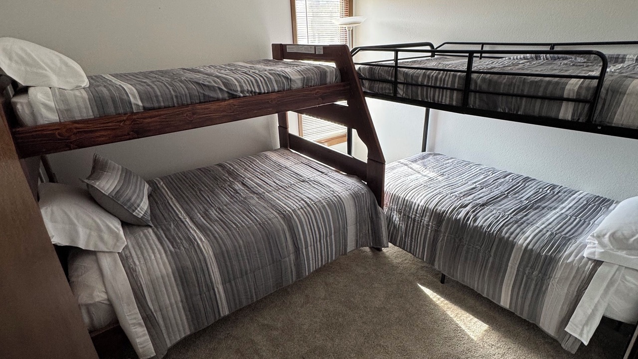 Photo of Bedroom in Urbandale