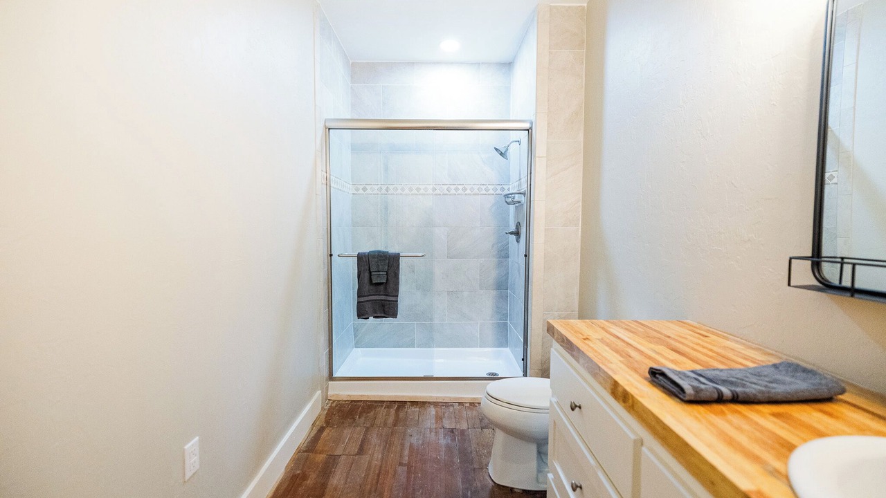 Photo of Bathroom in Laurel