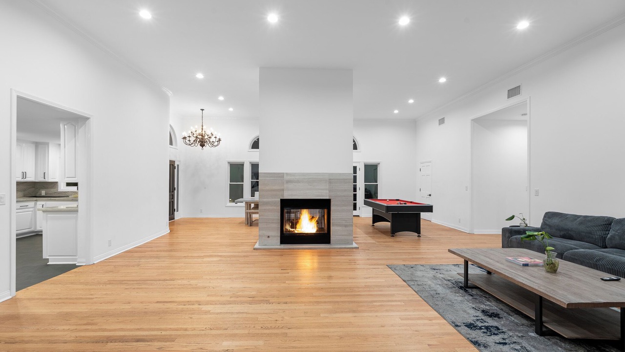 Photo of Livingroom in Los Angeles