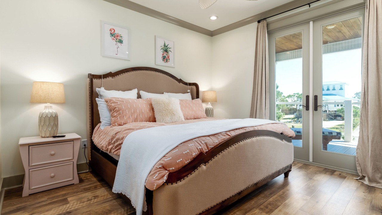 Photo of Bedroom in Audubon Place
