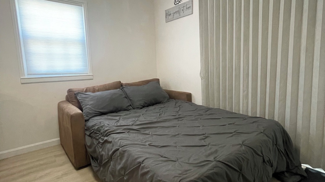 Photo of Bedroom in Framingham