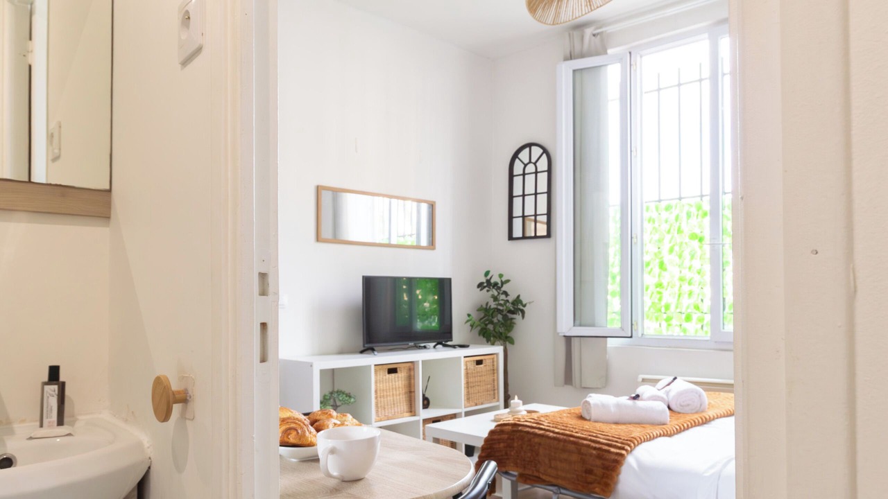 Photo of Bedroom in Bois-Colombes