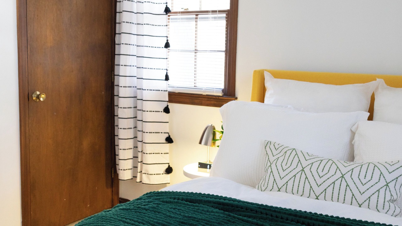 Photo of Bedroom in White Island Shores