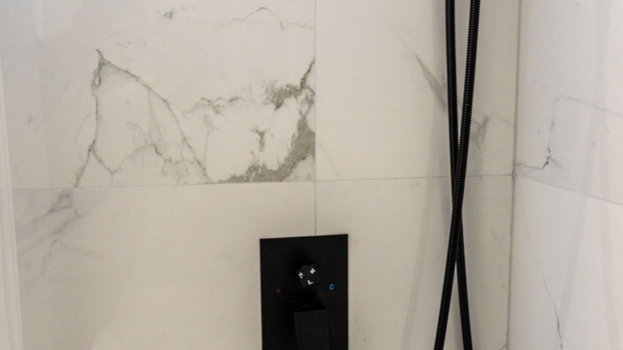 Photo of Bathroom in White Island Shores