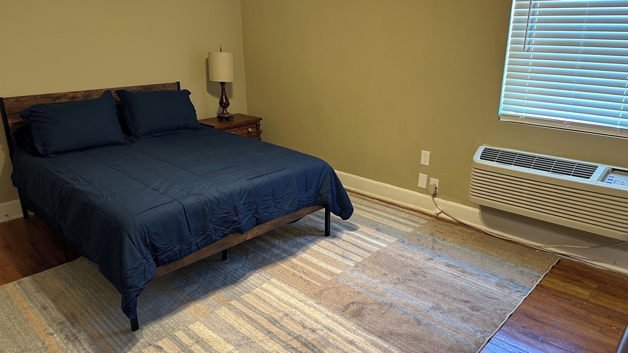 Photo of Bedroom in Highlands - Perkins