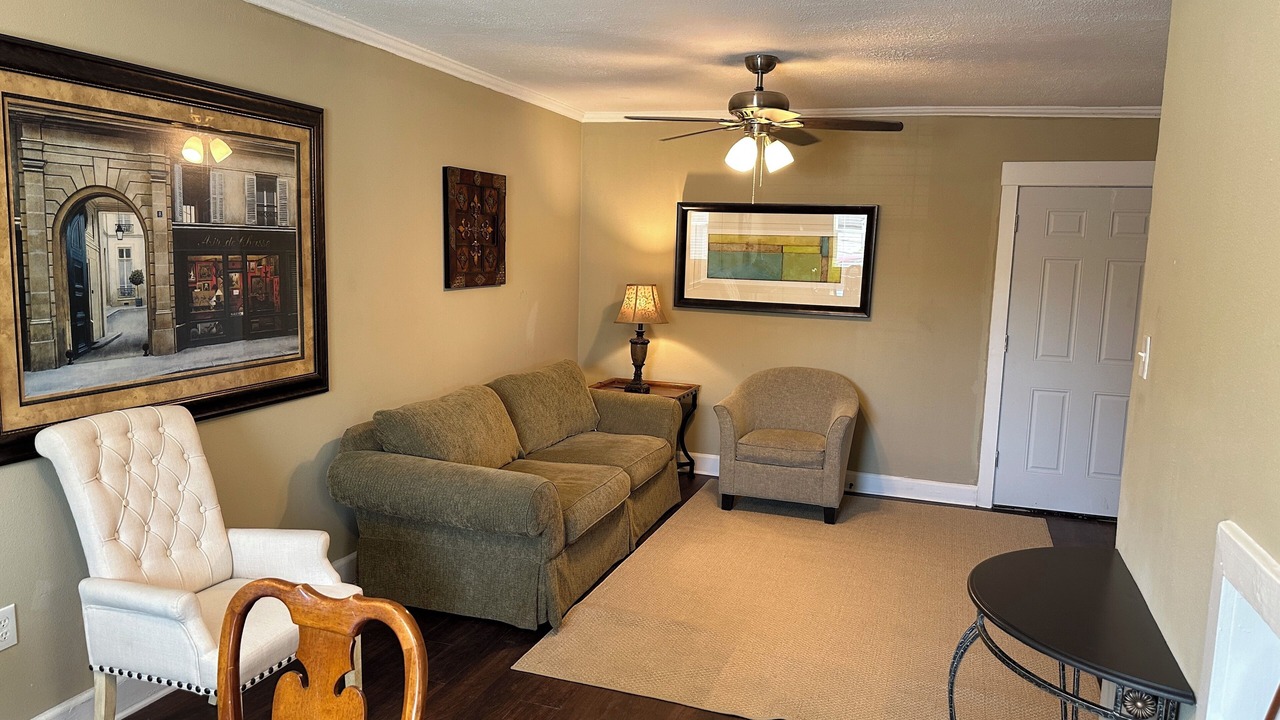 Photo of Livingroom in Highlands - Perkins