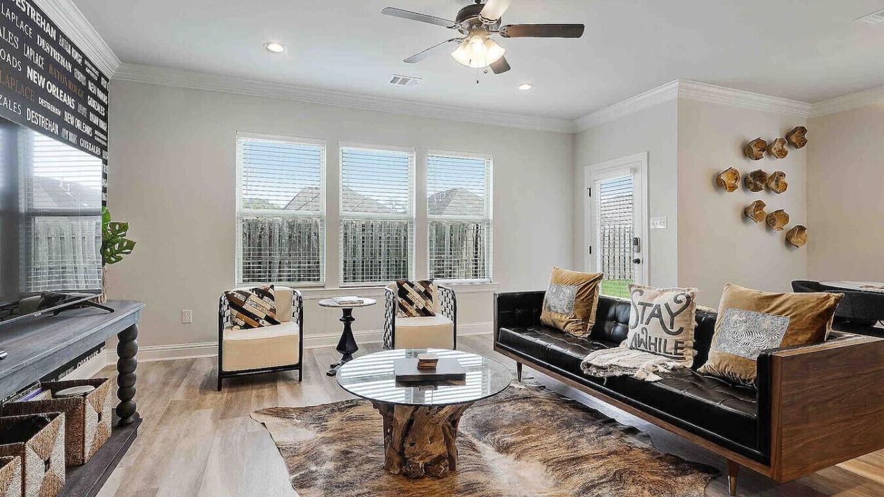 Photo of Livingroom in Highlands - Perkins