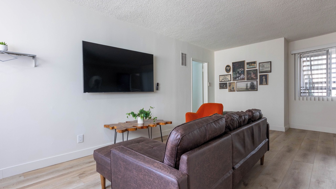 Photo of Livingroom in Beverly Hills