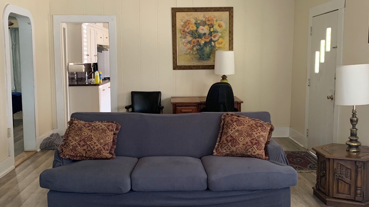 Photo of Livingroom in Gonzales
