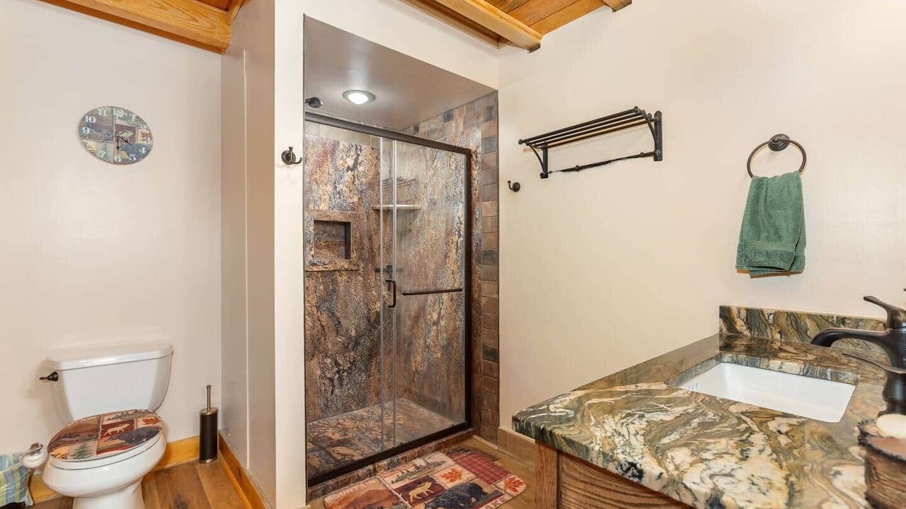 Photo of Bathroom in Crellin