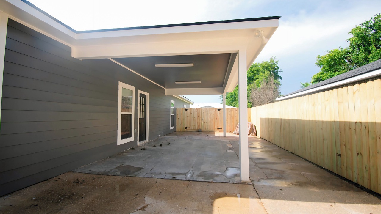 Photo of Outdoor in Gonzales