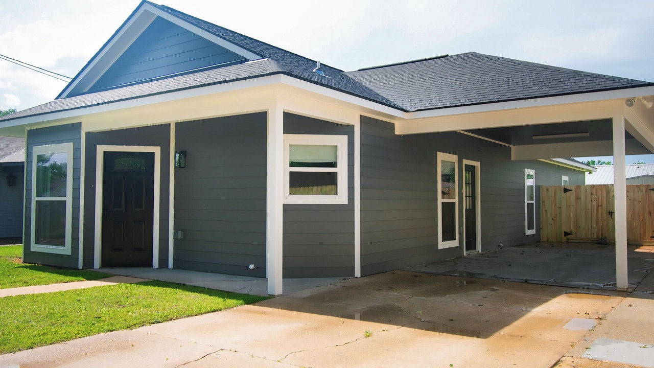Photo of Outdoor in Gonzales