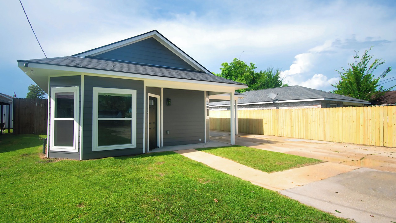 Photo of Outdoor in Gonzales