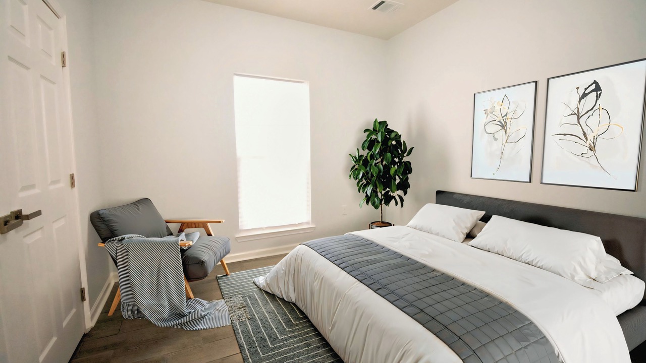 Photo of Bedroom in Gonzales