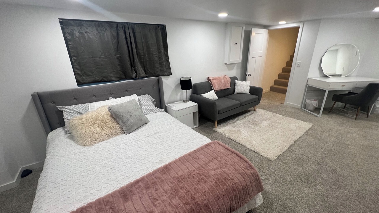 Photo of Bedroom in Ames
