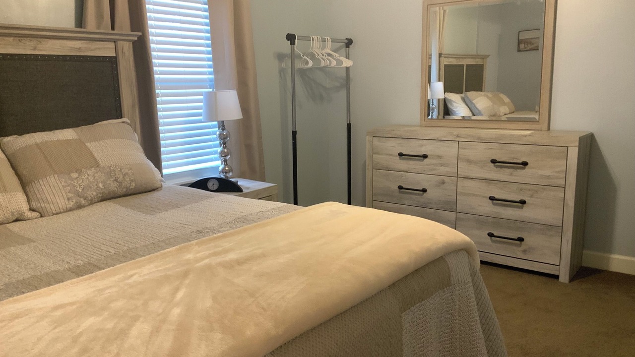 Photo of Bedroom in Clear Lake