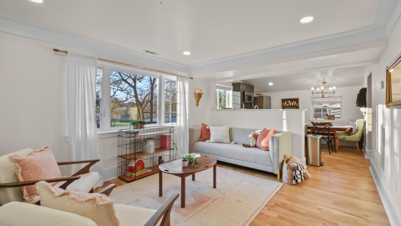 Photo of Livingroom in Lovettsville