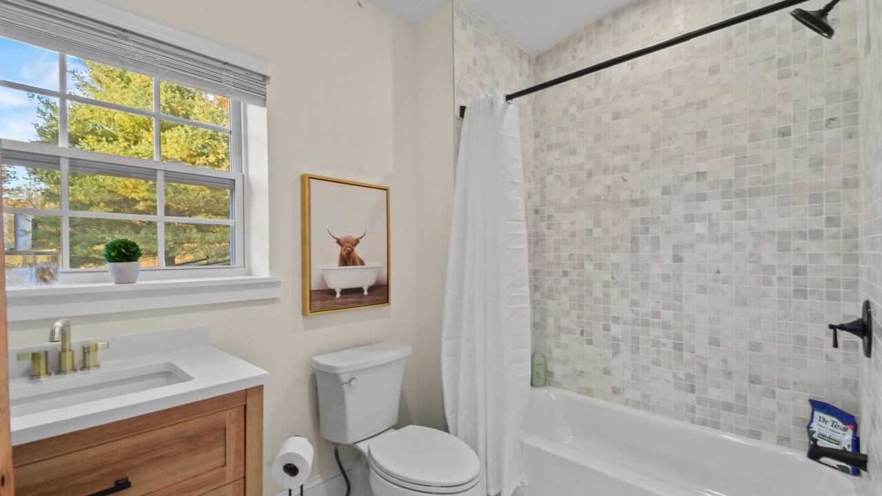 Photo of Bathroom in Lovettsville