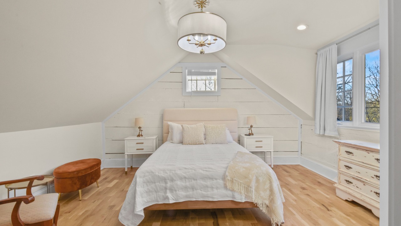 Photo of Bedroom in Lovettsville