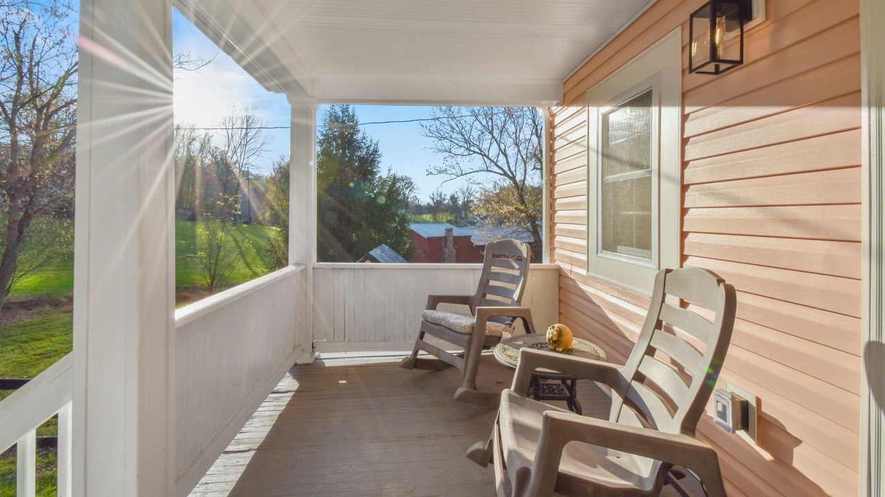 Photo of Patio Balcony in Lovettsville
