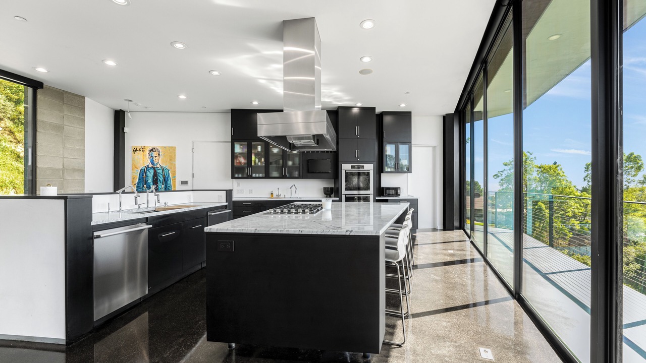 Photo of Kitchen in Hollywood Hills