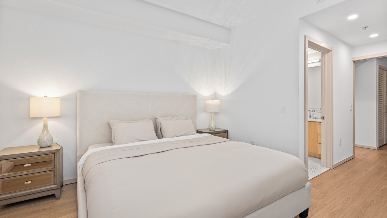 Photo of Bedroom in Beverly Hills