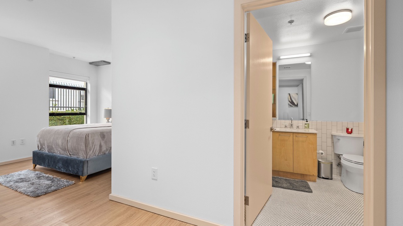 Photo of Bedroom in Beverly Hills