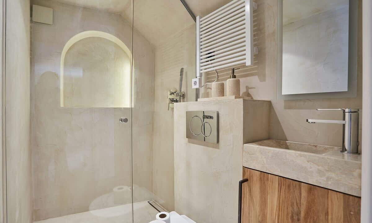 Photo of Bathroom in Gaillon
