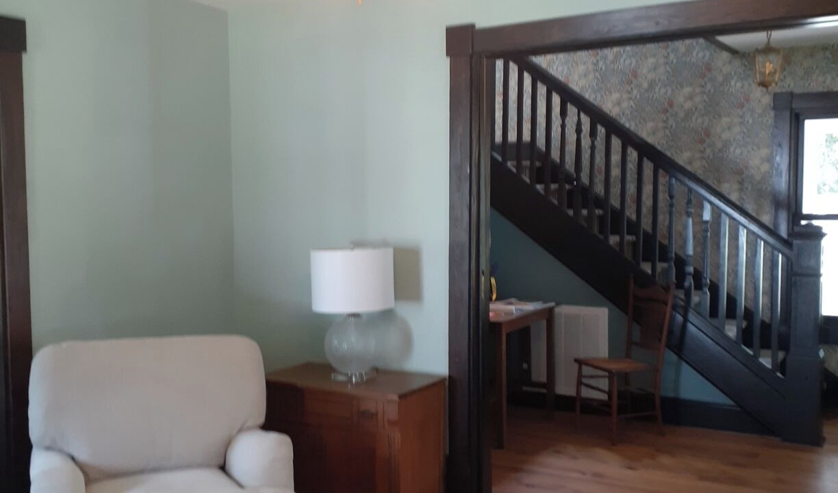 Photo of Livingroom in Claiborne