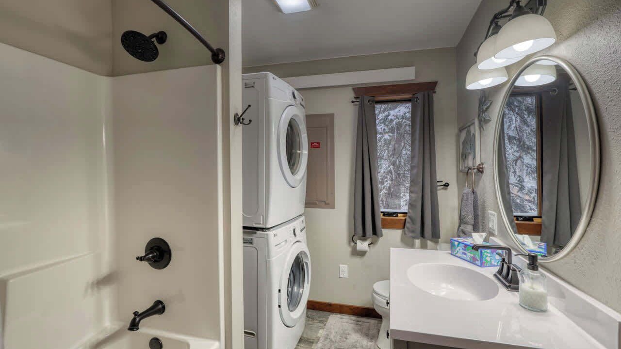 Photo of Bathroom in Lead