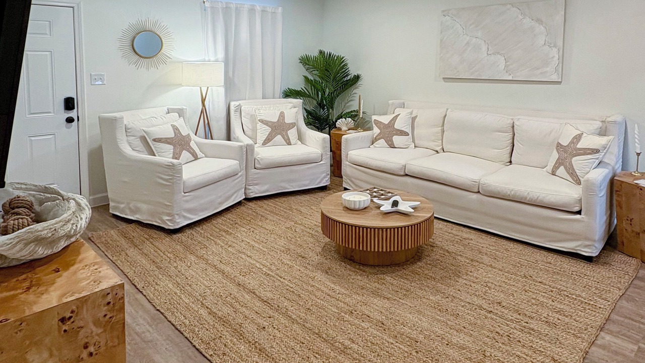 Photo of Livingroom in Biloxi