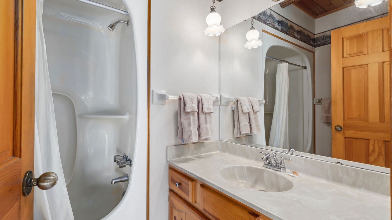 Photo of Bathroom in Breezy Point
