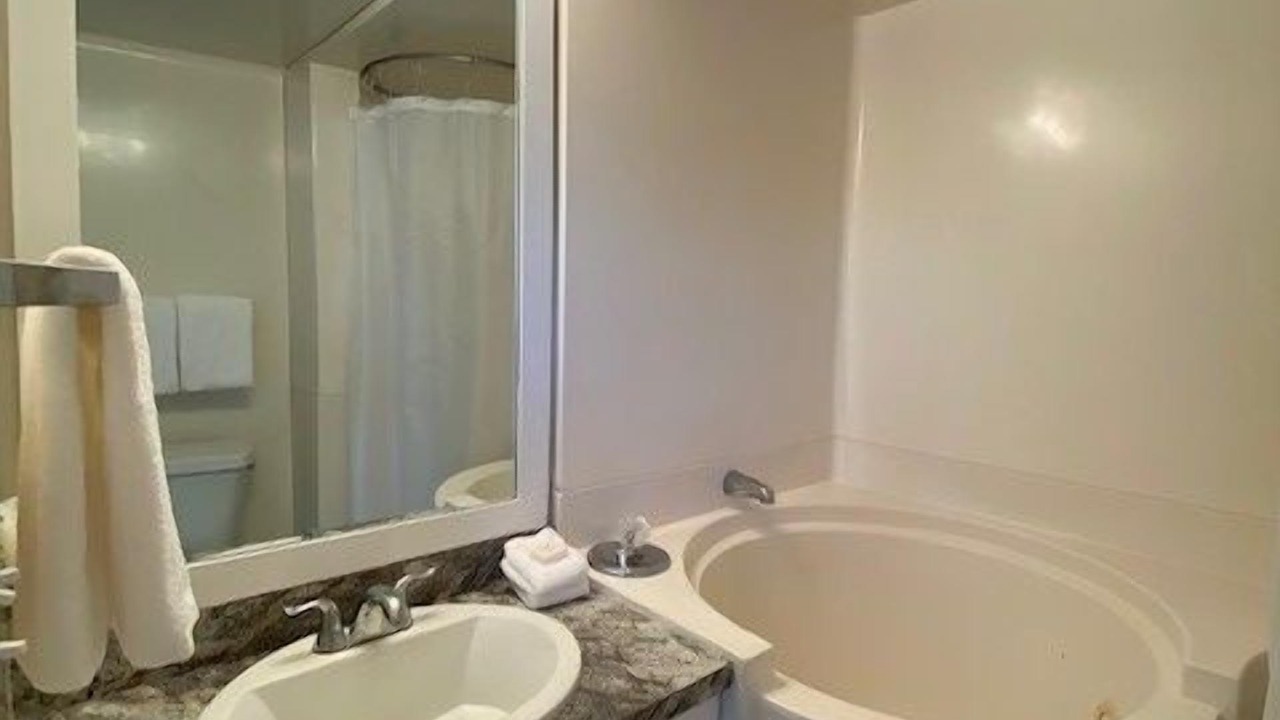 Photo of Bathroom in Breezy Point
