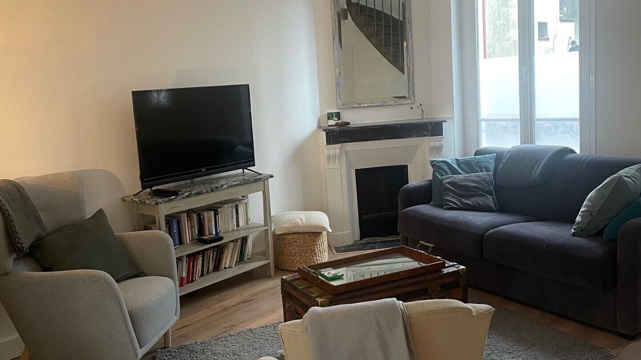 Photo of Livingroom in Village