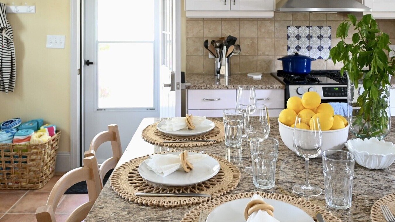 Photo of Kitchen in Teaticket