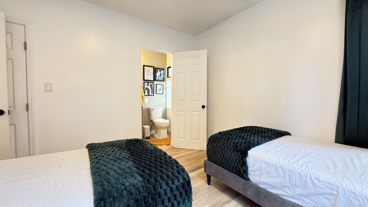 Photo of Bedroom in Hollywood
