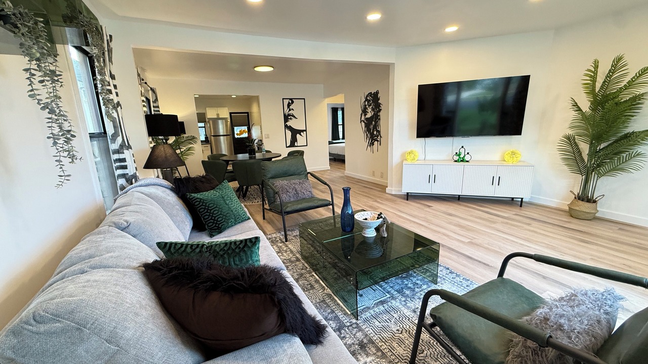 Photo of Livingroom in Hollywood