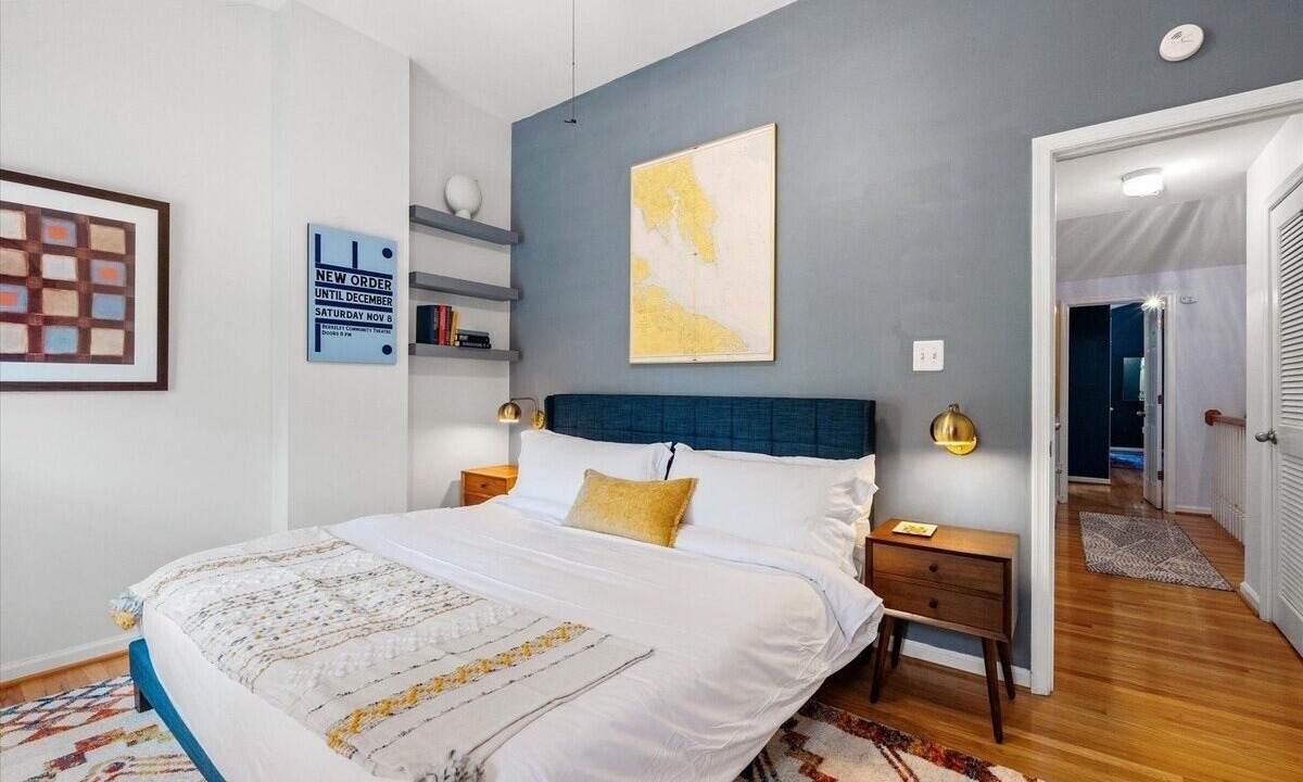 Photo of Bedroom in Old Town West