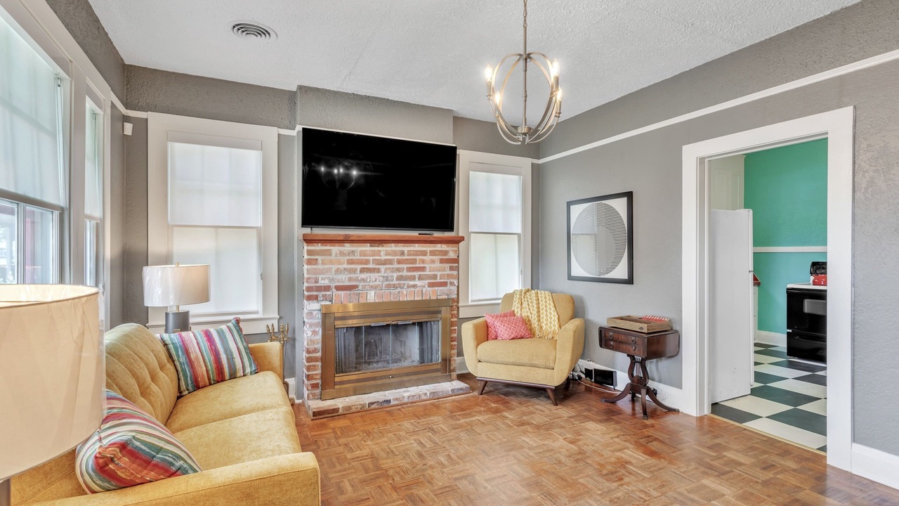 Photo of Bedroom in Gonzales